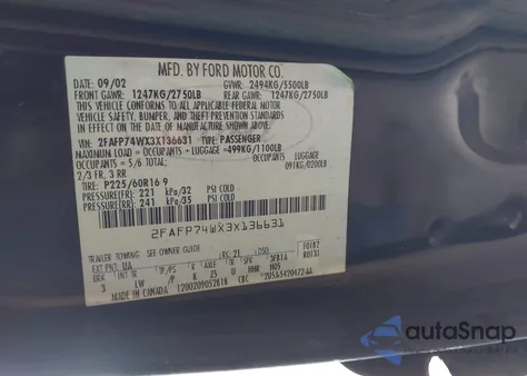 2003 Ford Crown Victoria Lx from USA, damaged, VIN 2FAFP74WX3X136631